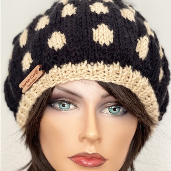 Hand Knits 2 Love Beanie Hat Polka Dots Designer - Picture 7 of 7